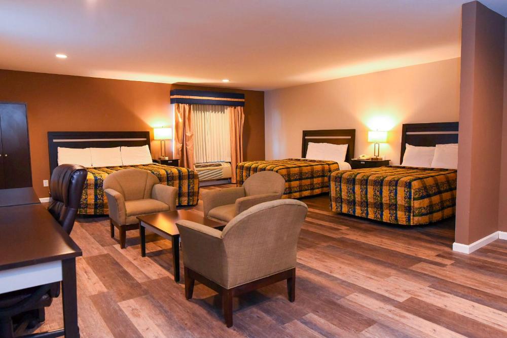 King Suite - Non-Smoking interior
